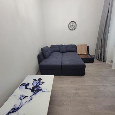 Warm & Cozy Apartment In The Heart Of Historical ลวีฟ ภายนอก รูปภาพ