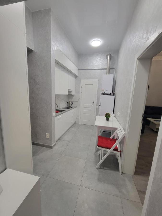 Warm & Cozy Apartment In The Heart Of Historical ลวีฟ ภายนอก รูปภาพ