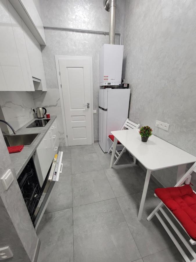 Warm & Cozy Apartment In The Heart Of Historical ลวีฟ ภายนอก รูปภาพ